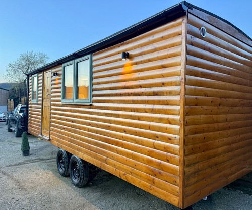 Towable 22ft luxury - home, road